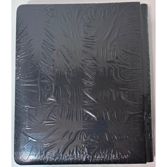 Creative Memories 8.5 X 11 Scrapbook Album Tribute BLACK w GOLD TRIM USA New - Picture 2 of 4